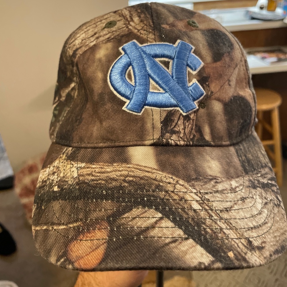 North Carolina Tarheels Camouflage Hat